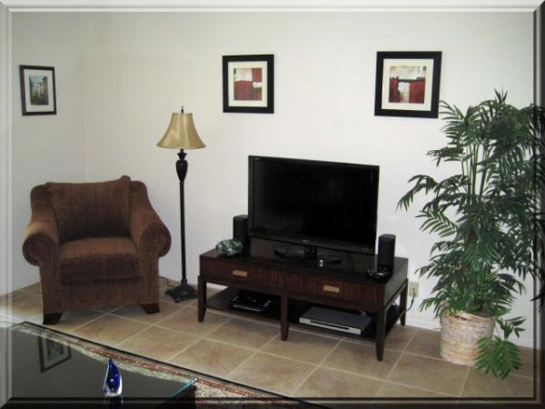 40 inch tv with dvd and audio system
